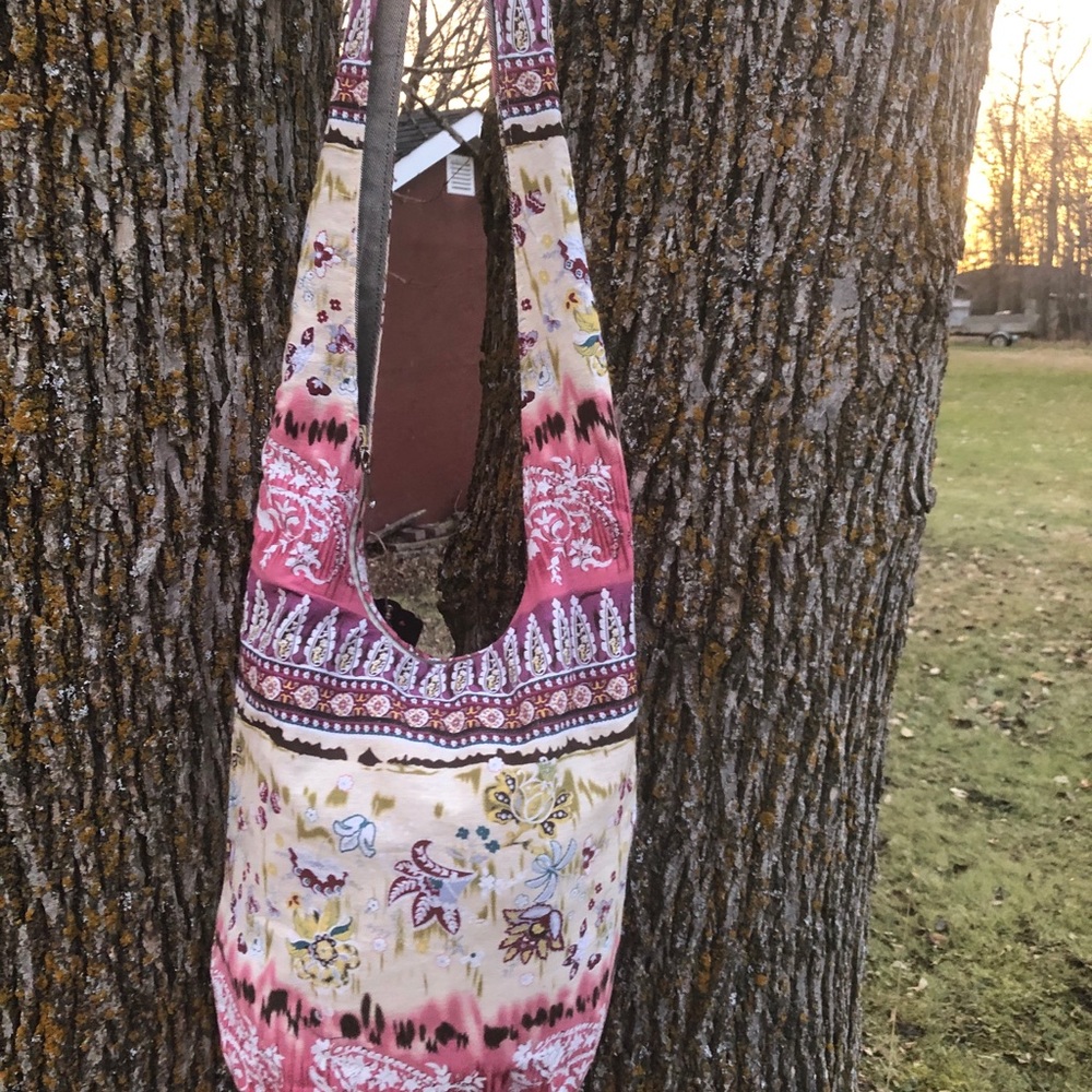 Boho Style Bag - Picture 2 of 3